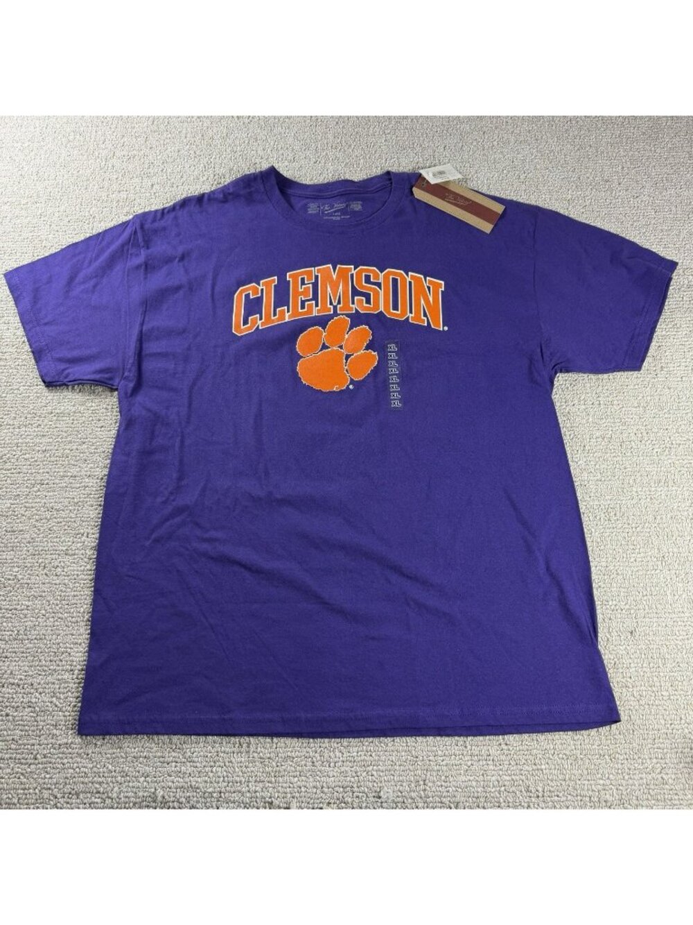 The Victory Clemson Tiger NCAA T-shirt Purple Men’s Size XL